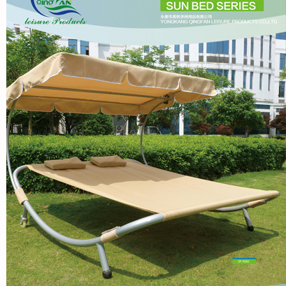 Outdoor Patio Sun bed sun lounger with Cushions and Wheels for swimming pool