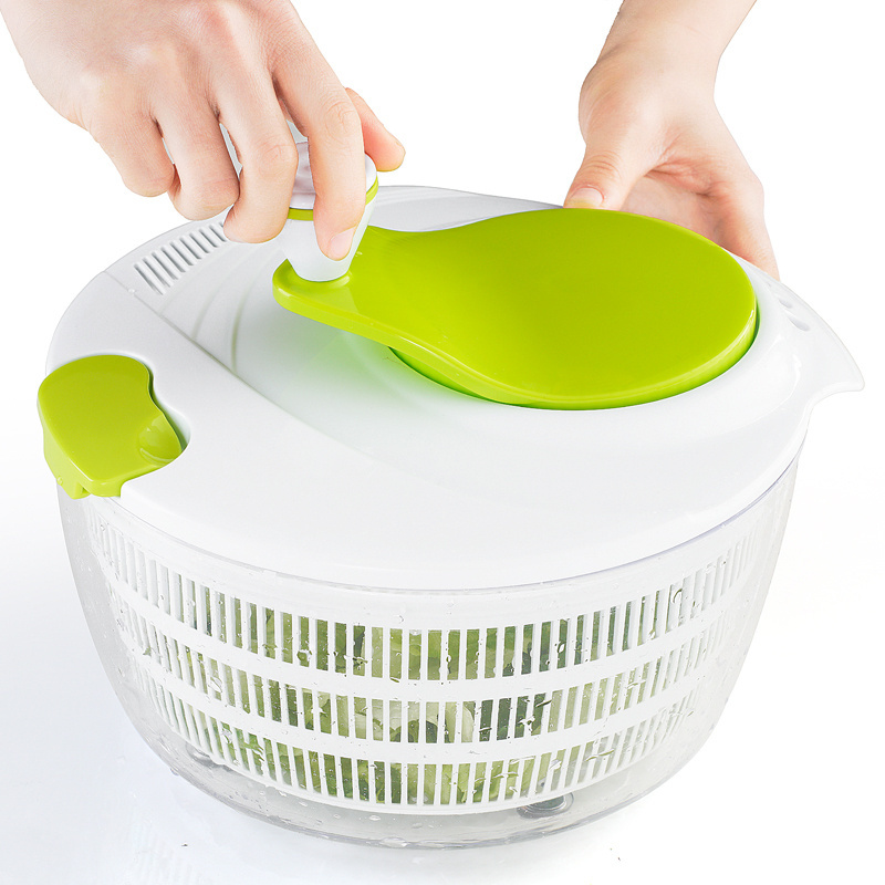 Multifunction Manual Salad Spinner Eco-Friendly Plastic Vegetable Washer with Good Grips for Kitchen Use