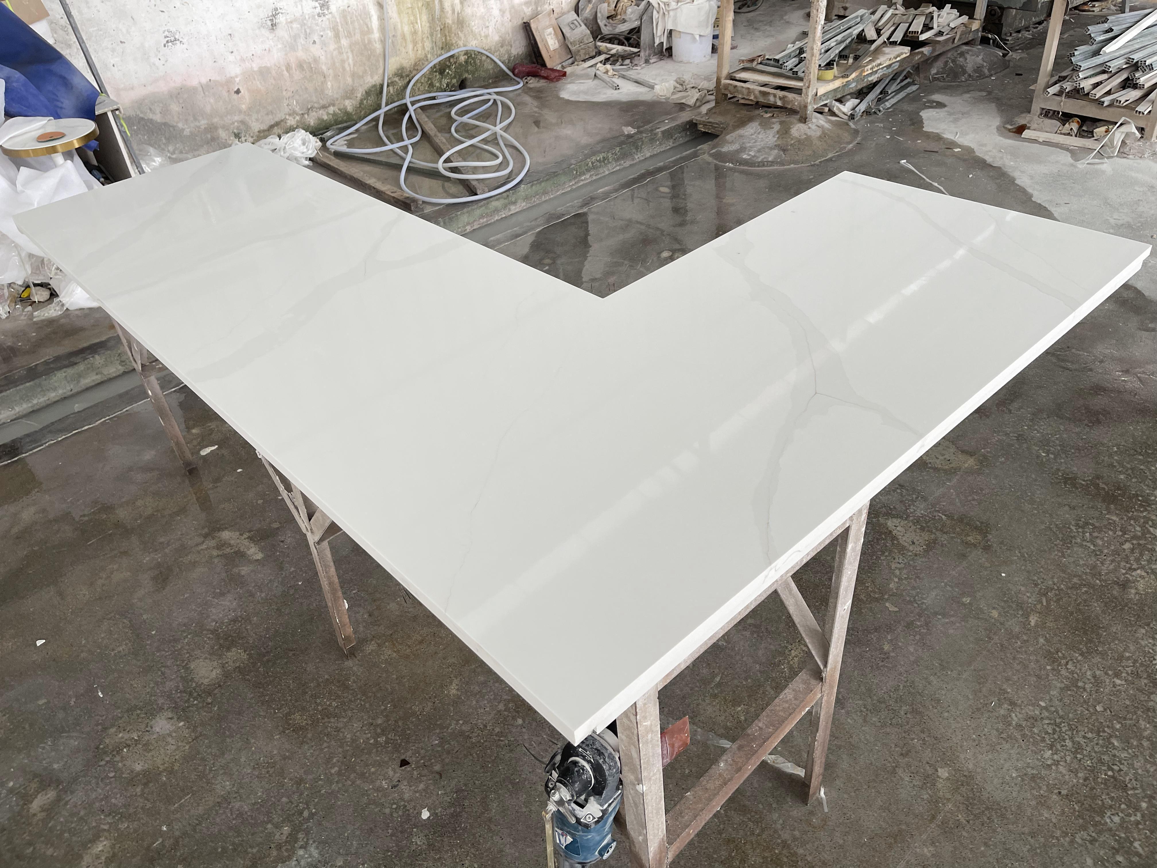 White quartz stone Custom Kitchen Worktops Desk Tops Wholesale Flat Edge quartz stone Countertop Bathroom Countertop