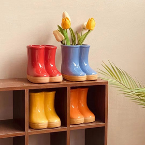 Ceramic Boots Shaped Vase Potted Flower Pots Desk Decoration Flower Arrangement Room Aesthetics Modern Home Decor Floral Vase