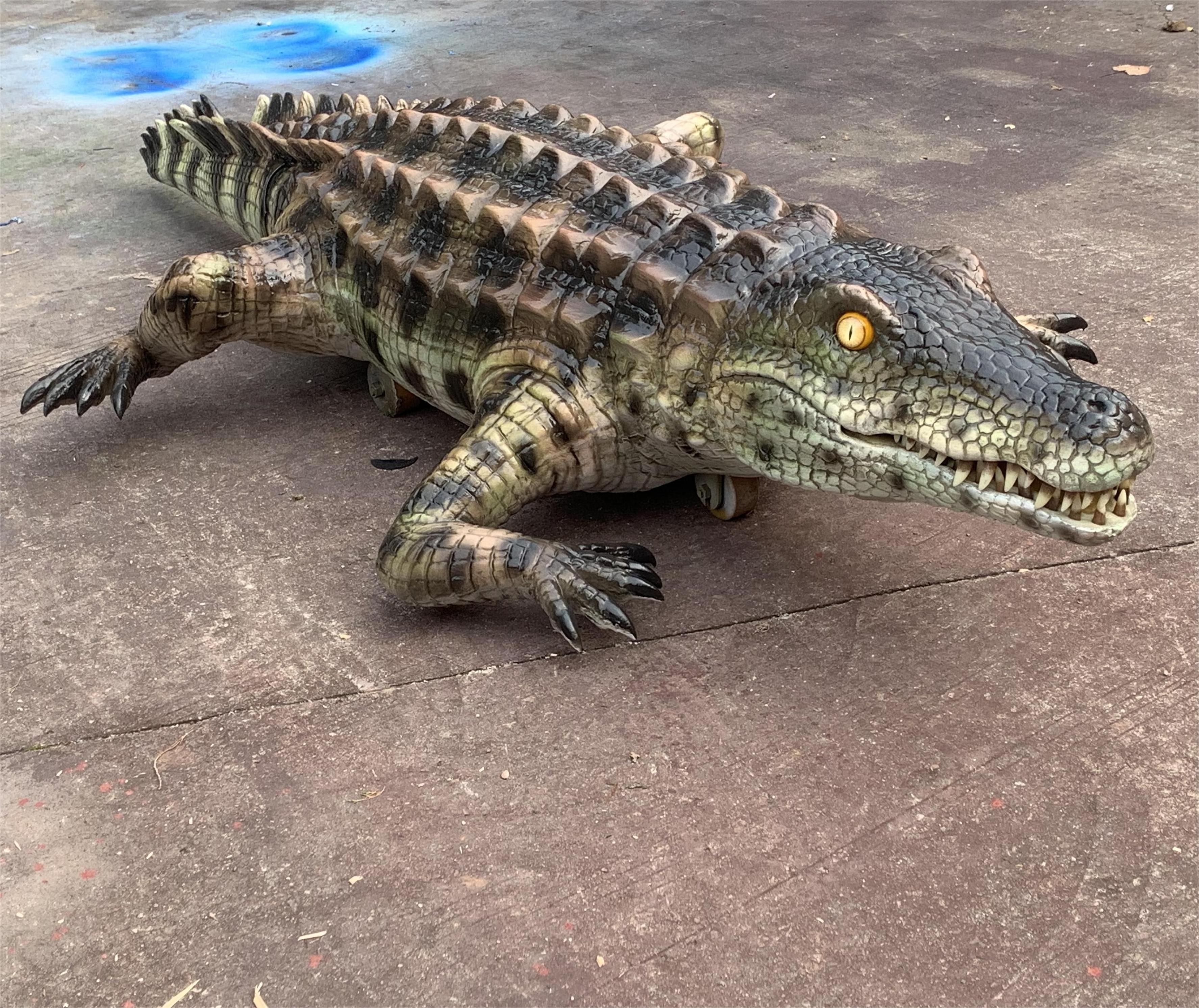 life size waterproof walking animatronic crocodile model for theme park