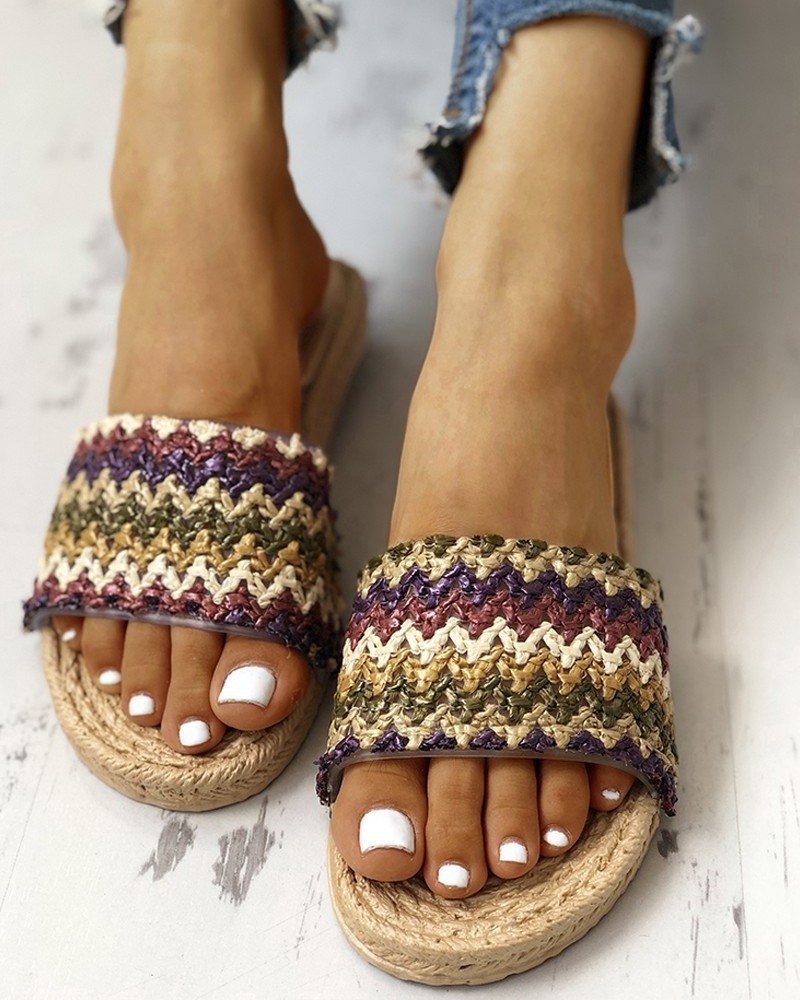 Summer new Bohemian style imitation grass woven fashion everything beach straw rope sandals