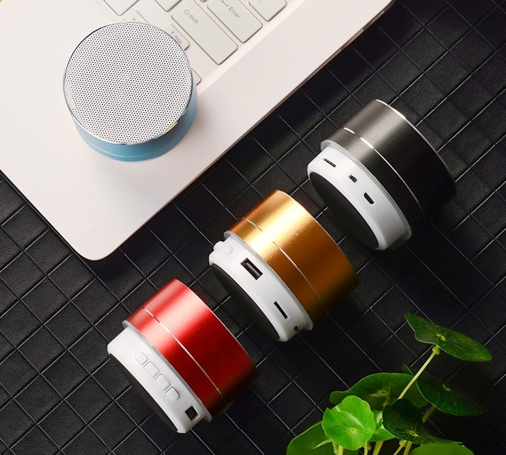 2024 Corporate Gift Set Hot Teacher Office Products Including Notebook Power Bank Bluetooth Speaker Pen U disk for Christmas