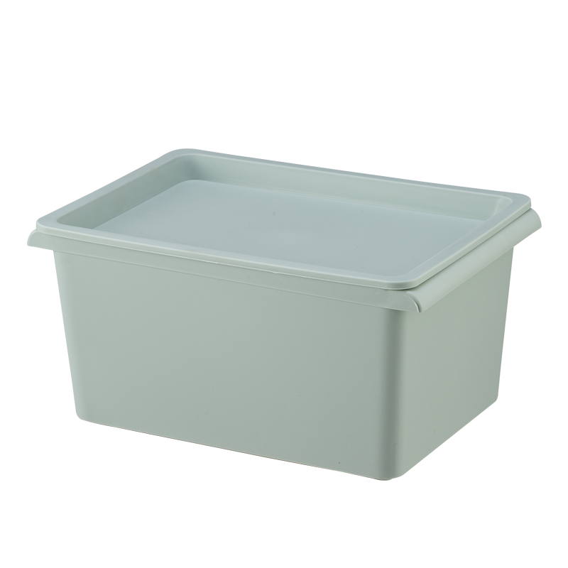 Wholesale china supplier clothing and toys PP container 5L storage box plastic with lid for household