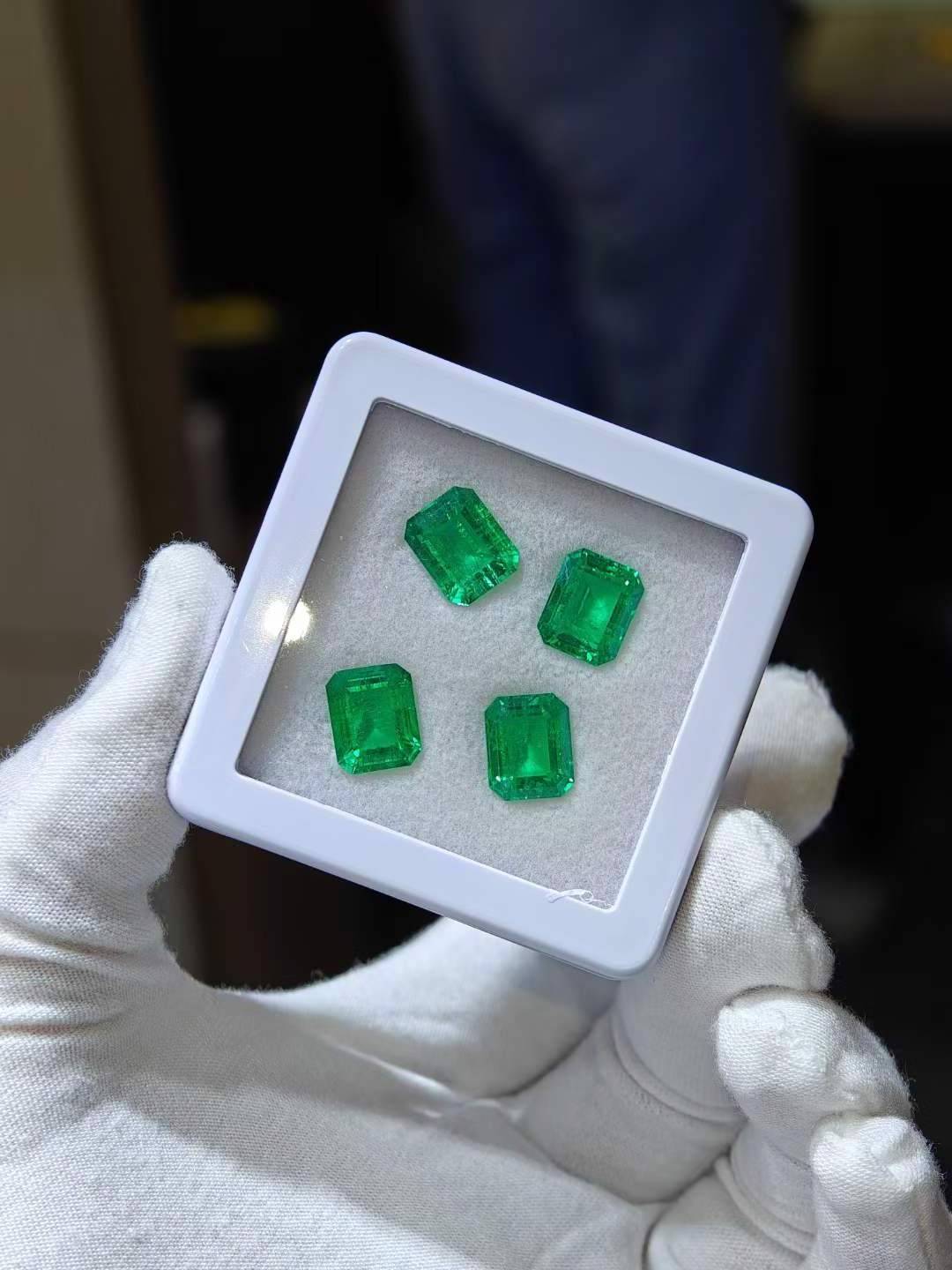 Wholesale Custom Synthetic Colombian Emerald Round Pear Certified Inclusion Hydrothermal Lab Grown Emerald