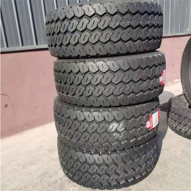 Trailer tyre 425/65R22.5  super single tyre cross country pattern radial tubeless