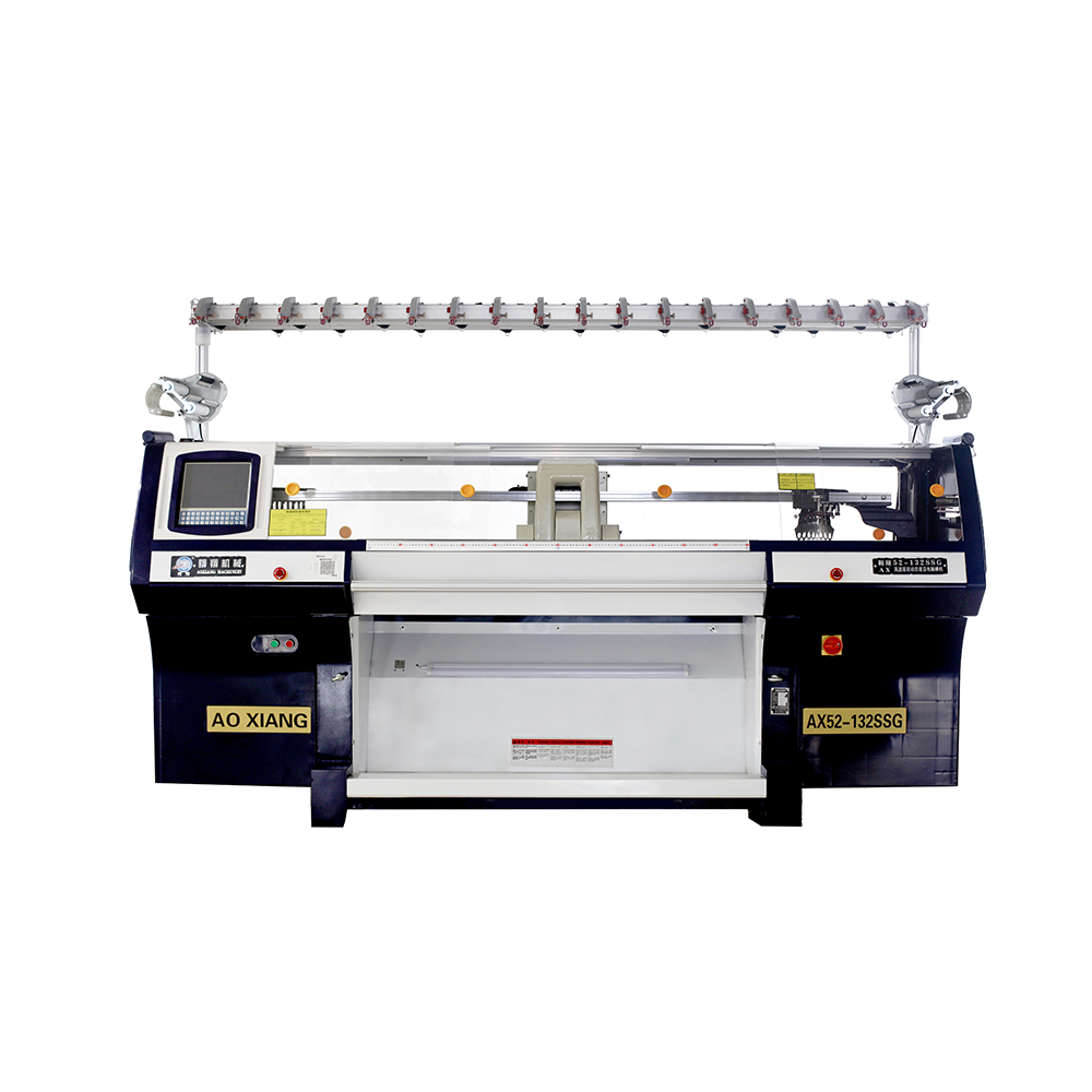 Customized Jacquard Pattern STOLL Computerized Sweater Flat Knitting Machine For Sweater