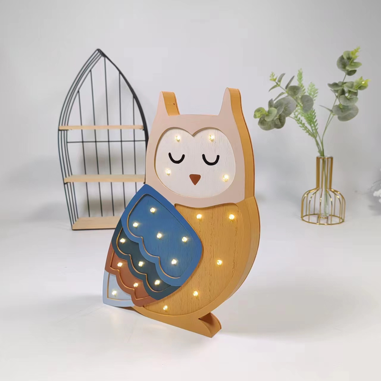 Cartoon Design Wooden Owl Night Light Folk Art LED Model for Children Painted with Fairy Theme for Home Decoration