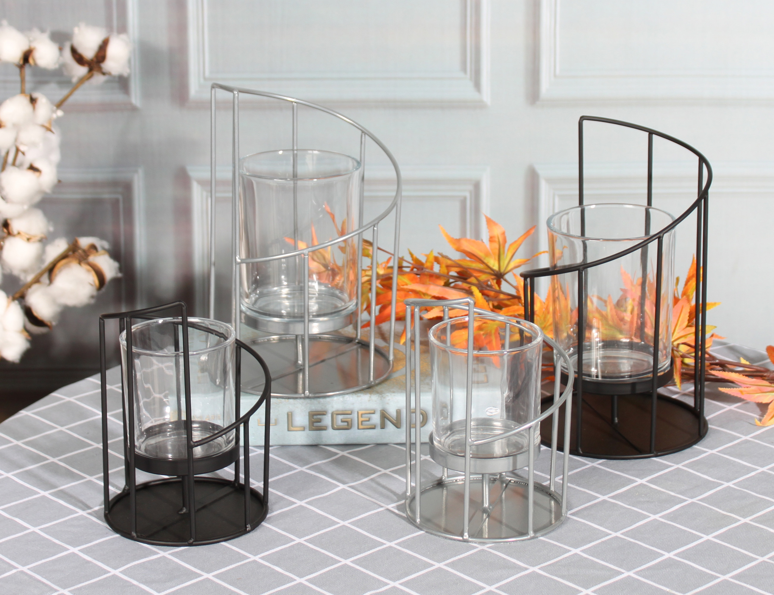 Nordic modern metal geometric glass candle holder  table black metal lanterns