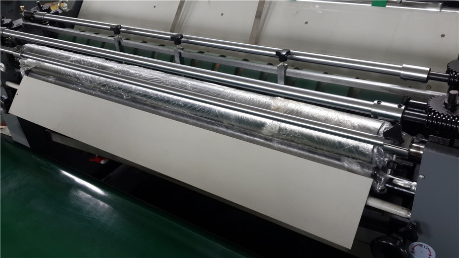 Auto flute paper laminating machine with flip flop stacker Automatic /High Speed Flute Laminator Machine with Good Price