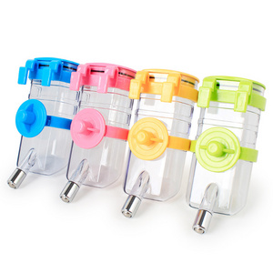 Factory Wholesale Automatic Senior Portable Pet Drink Travel Water Bottle Dog Hanging Water Dispenser Dog Pet Water Feeder