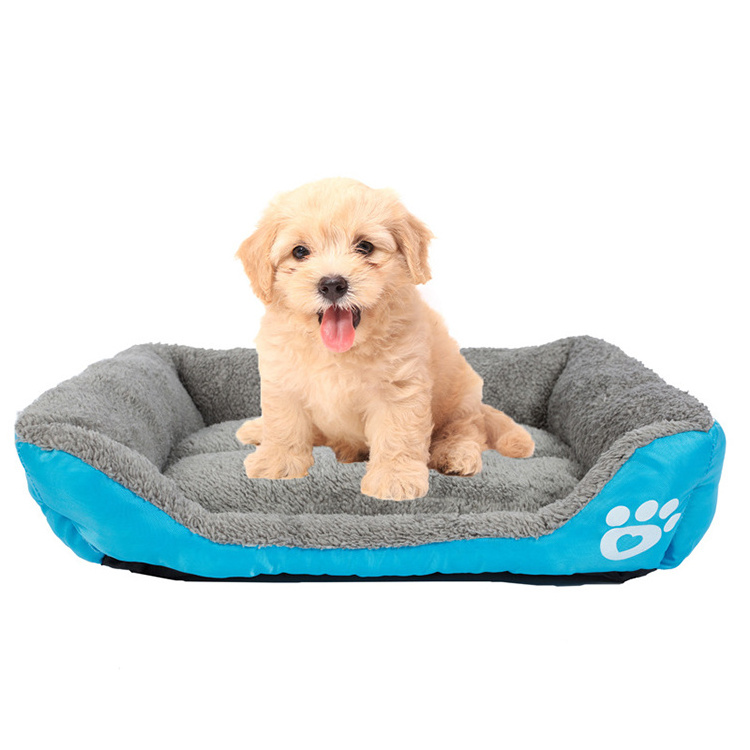 Self Warming and Breathable Pet Bed Premium Bedding Super Soft Pet Sofa Cats Bed Non Slip Bottom Pet Lounger Dog Bed