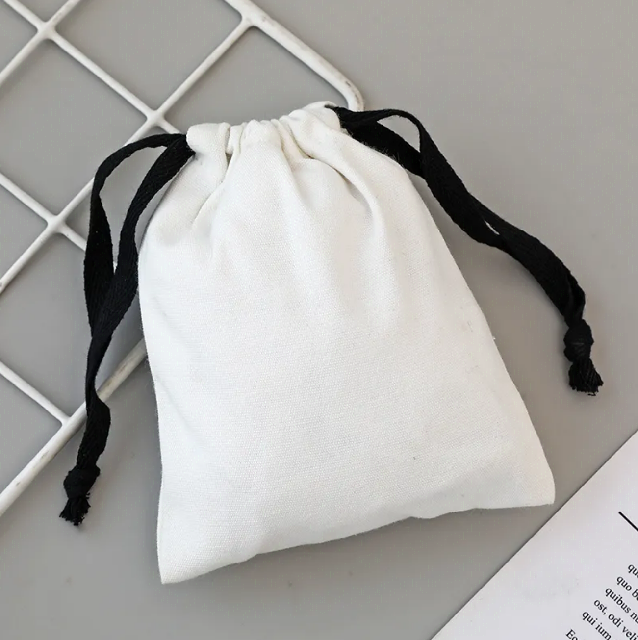 China Custom cotton drawstring bag Made Luxury Cotton Shoe Bag Dust Bag For Handbag