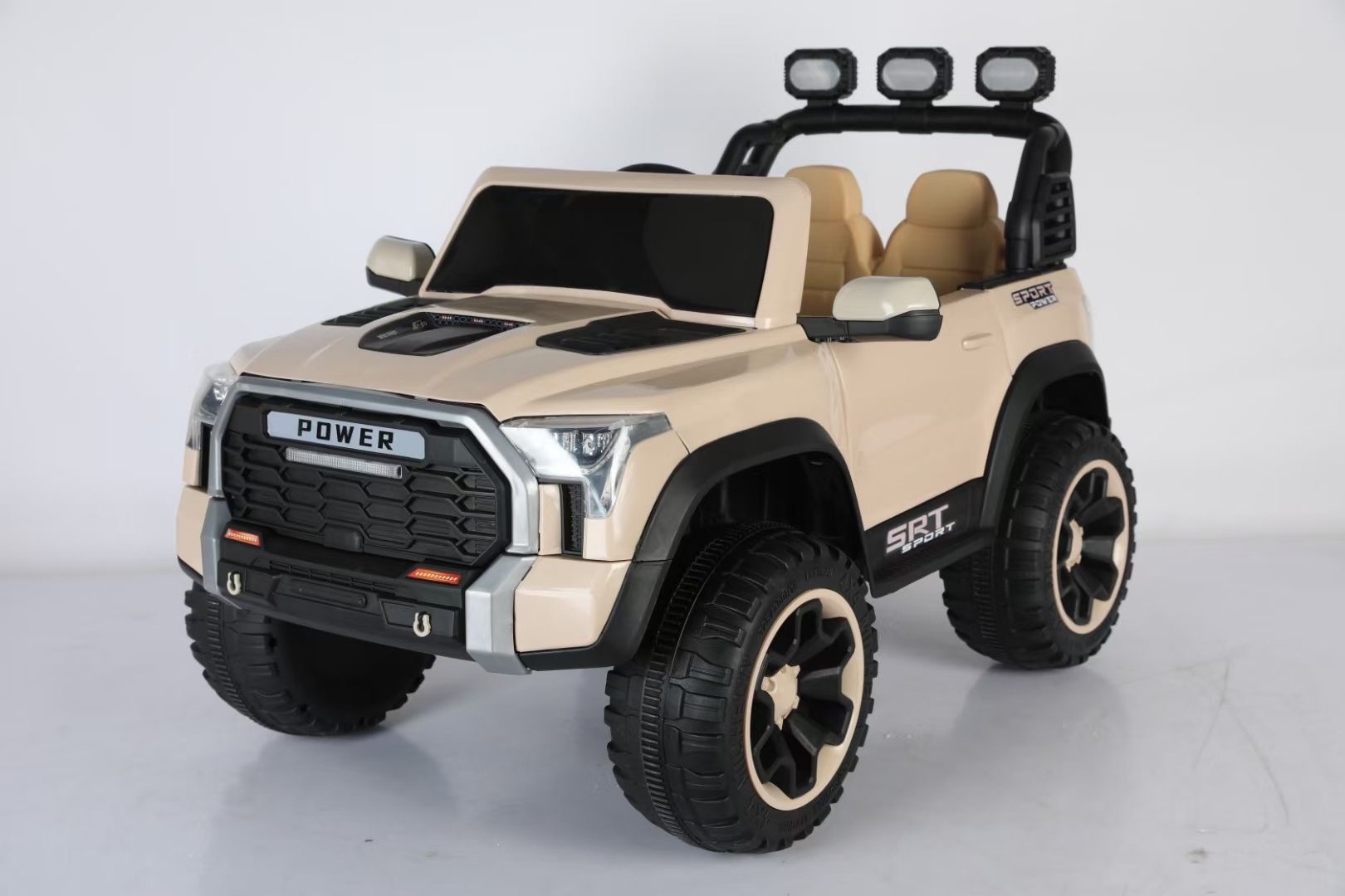 Powerful 4 WD electric vehicle Ride On UTV Car with 2.4G RC offroad for child 3-8years old