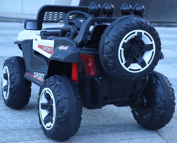 Newest low price cheapest Powerful 4 WD electric toys car Ride On Car with 2.4G RC offroad for kids