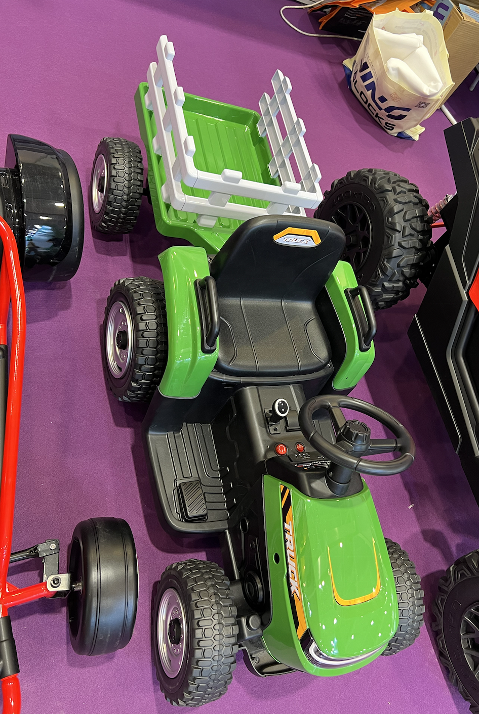 12V Battery-Powered Ride on Tractor With Trailer and Dual Motors Ride On Car, 12V Kids Electric Vehicle