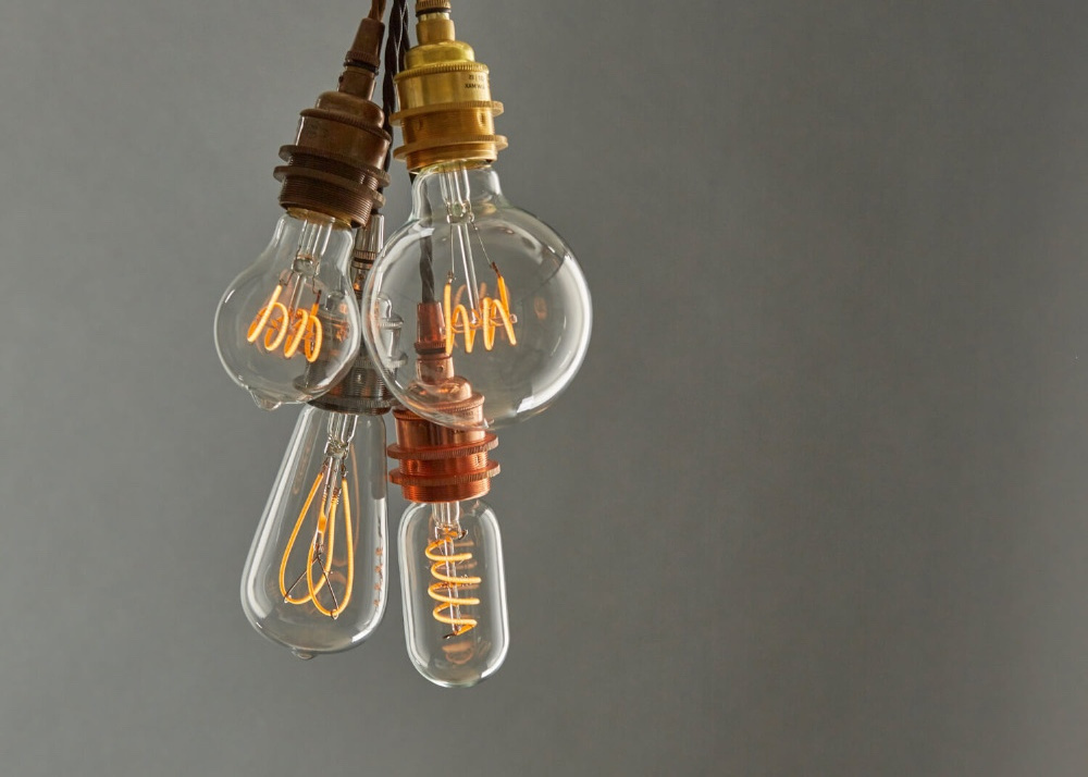 LED Filament Bulb G125 6W Gold Crown