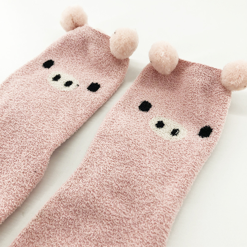 Custom design logo OEM super soft  micro feather yarn warp knitted  winter warm thick fluffy crew home floor socks for women