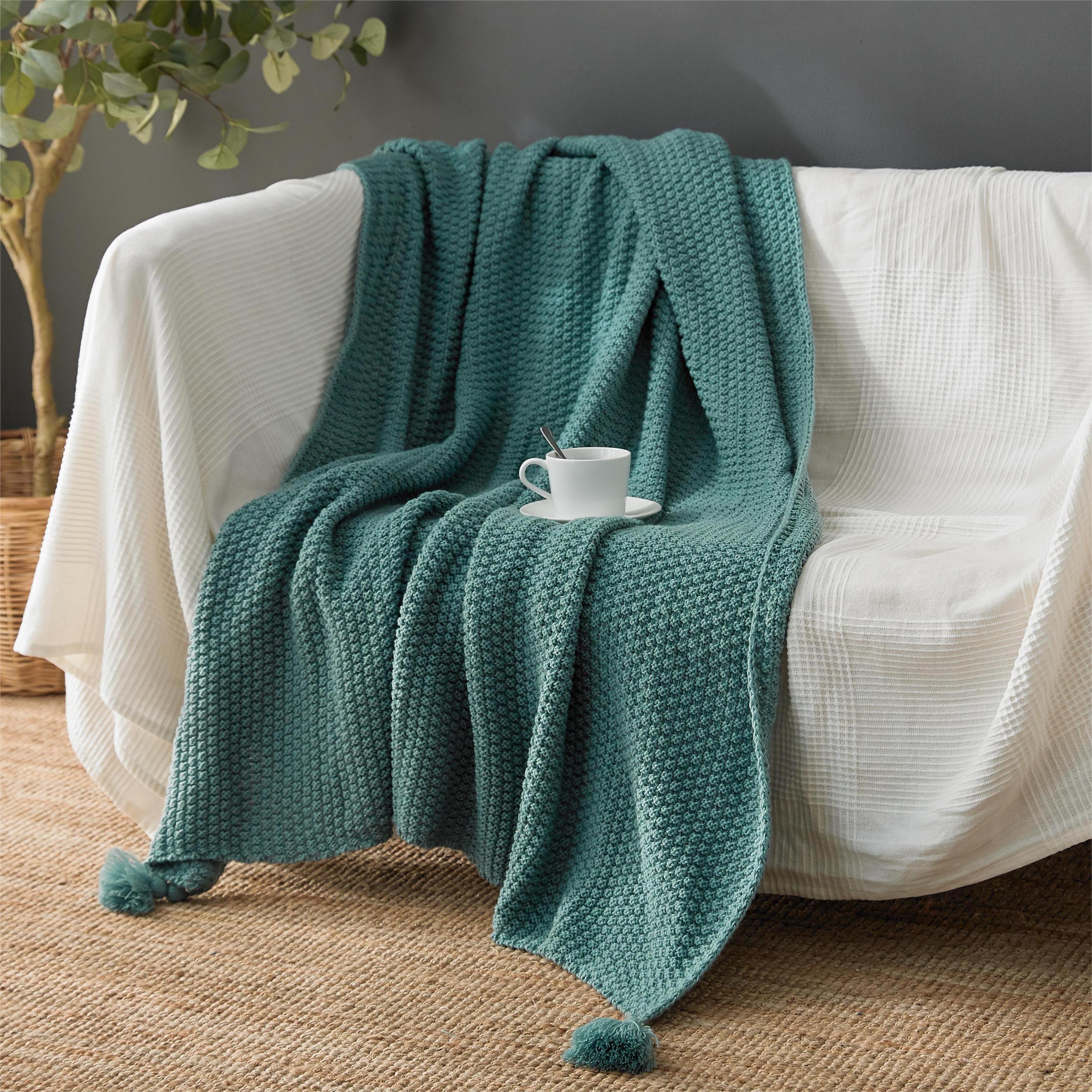 Stock Soft 130*170cm Green Acrylic Tassels Knitted Throw Blanket for sofa