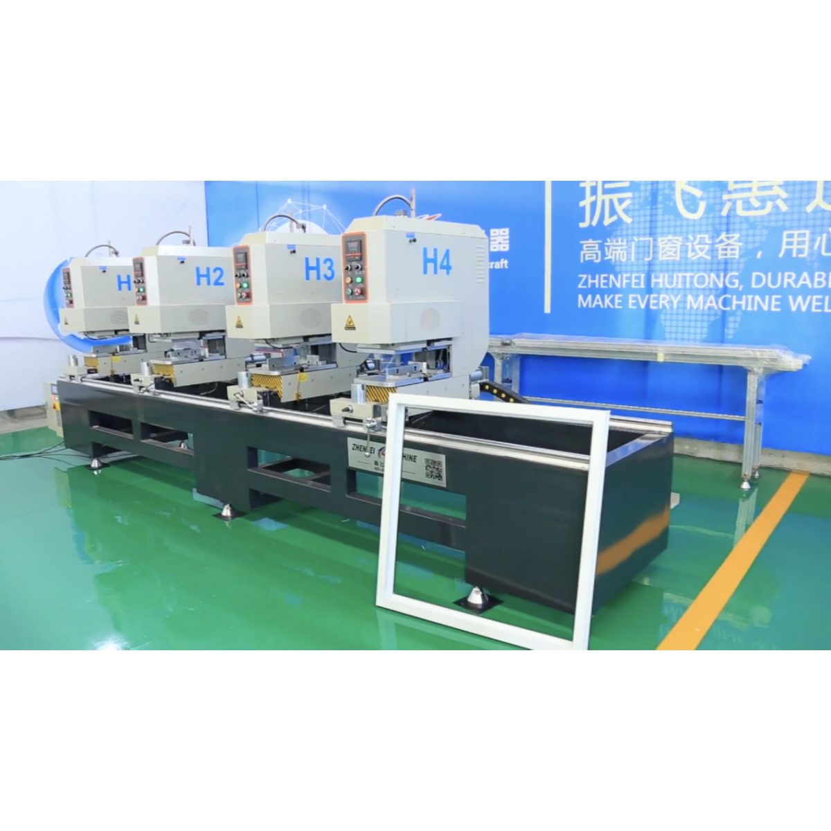 4 Head Seamless Welding Machine For Welding PVC Window