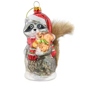 Super Cute Creative Glass Painted Hanging Ornaments Raccoon Hugging Squirrel Christmas Tree Pendant for New Year Decorations