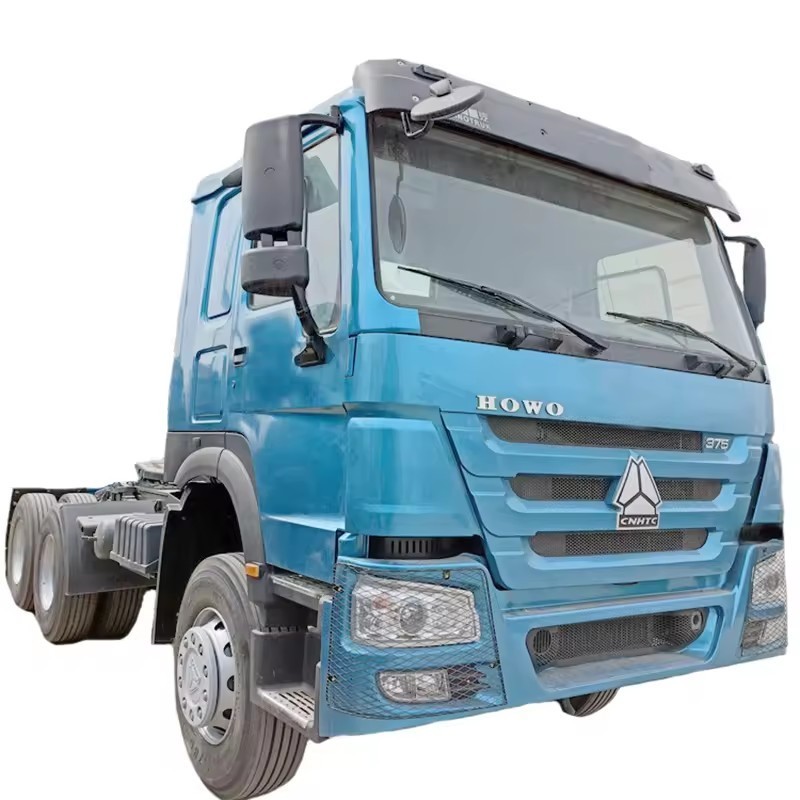 SINOTRUK HOWO tractor head trucks 410HP tractor truck 6*4 sino 10 tyres 50 ton