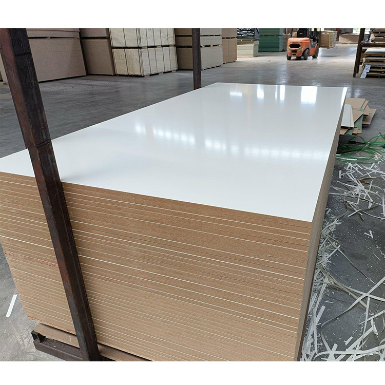 wholesale  quality 3mm  5mm 6mm 9mm 12mm 15mm 18mm fibreboards white laminated melamine faced wood mdf hdf board for Furniture