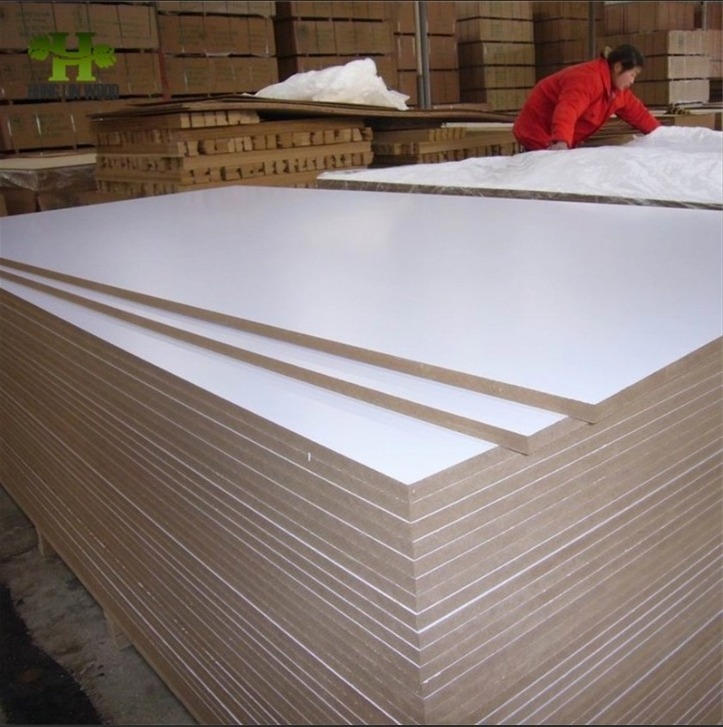 wholesale  quality 3mm  5mm 6mm 9mm 12mm 15mm 18mm fibreboards white laminated melamine faced wood mdf hdf board for Furniture