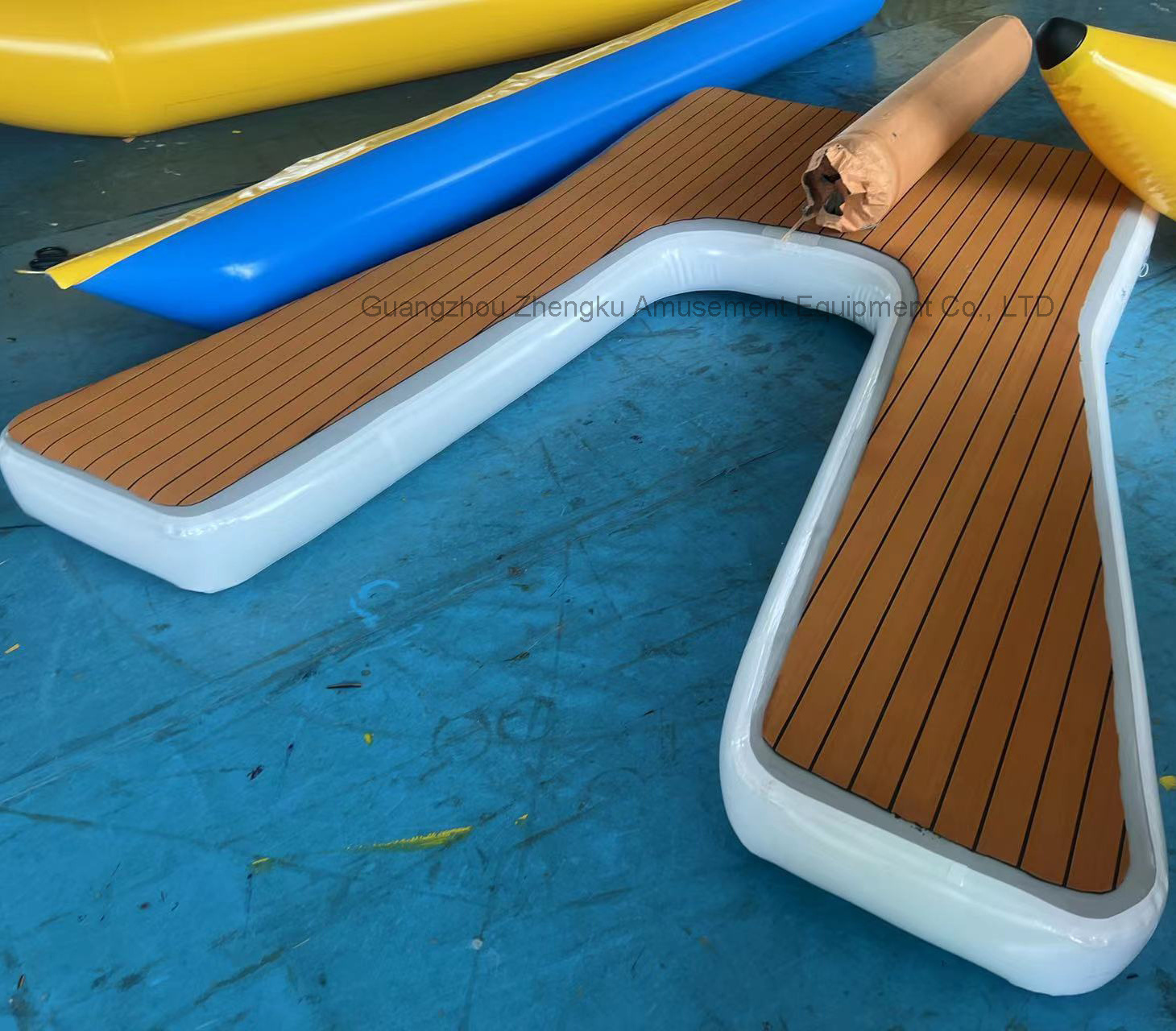 Hot Sale Drop Stitch PVC Inflatable Floating Boat Dock Platform Jet Ski Dock for Pool/Lake/Ocean