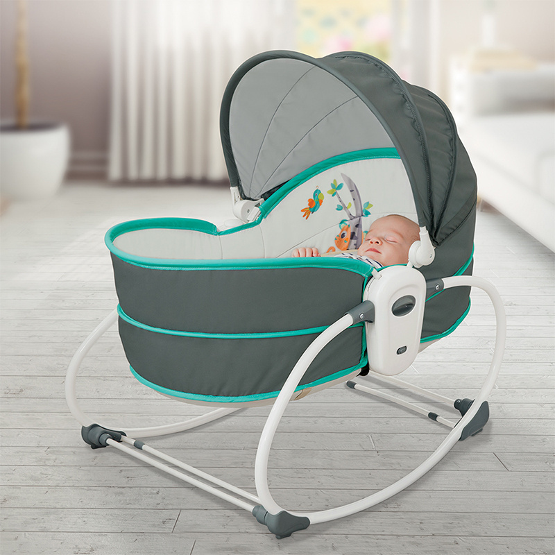 Mastela 5 in 1 comfortable soft fun electric Baby cradle bassinet rocking chair portable baby bed for travel Hot selling