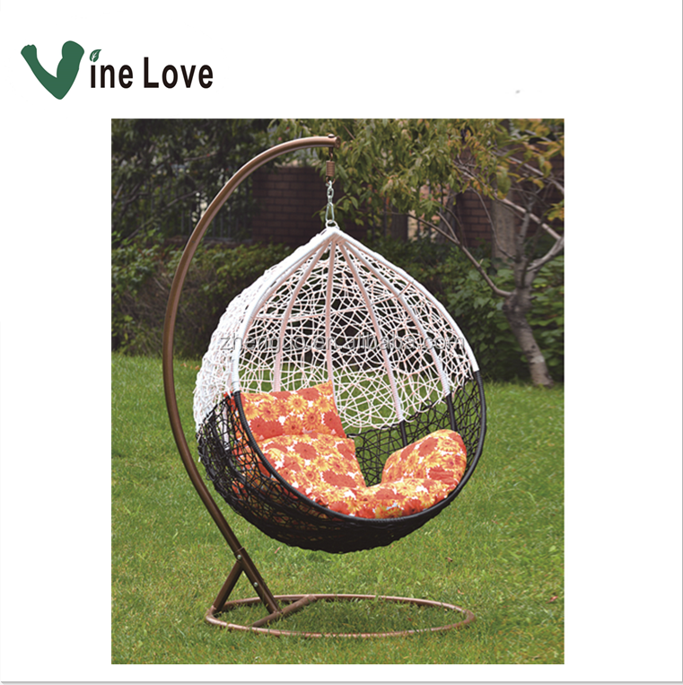 High quality Patio Rattan Garden Wicker Outdoor Furniture Outdoor Hammock Egg Hanging Swing Chair