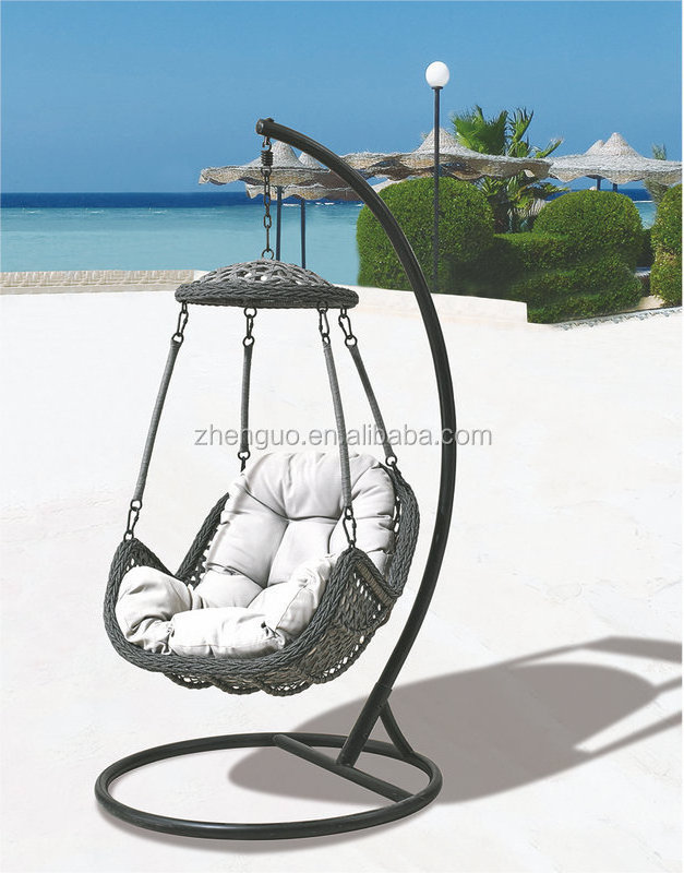 Hot Sale High Quality  Garden Waterproof Rattan Hanging Egg Chair Outdoor Furniture