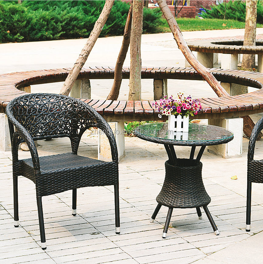 Flower style outdoor hand-weaved stackable rattan chair