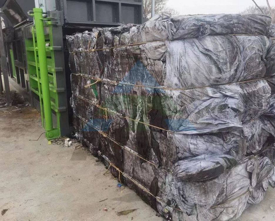 Industrial silage baler bundled film baler paper straw press recycling horizontal manual waste hydraulic compactor baler machine