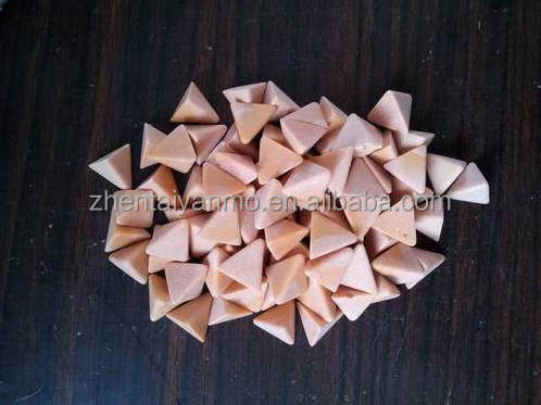 High Quality pyramid shapes plastic tumbling media surface tumbling deburring plastic media