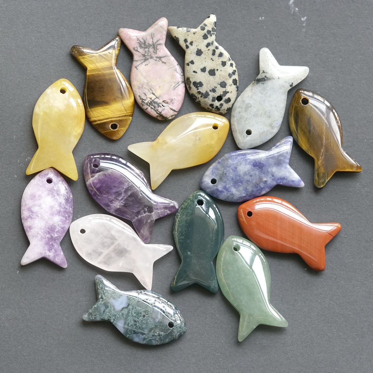 Wholesale Fish Shaped Stone Decorative Pendant Various Natural Crystal Gemstone Jewelry Accessories for Jewelry Making