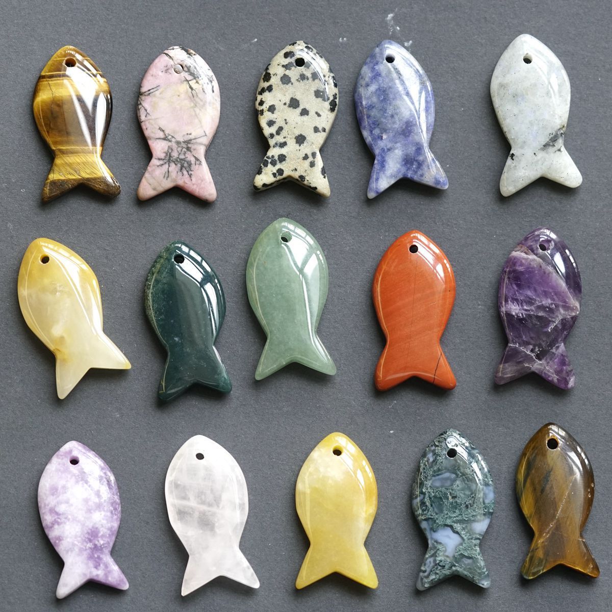 Wholesale Fish Shaped Stone Decorative Pendant Various Natural Crystal Gemstone Jewelry Accessories for Jewelry Making