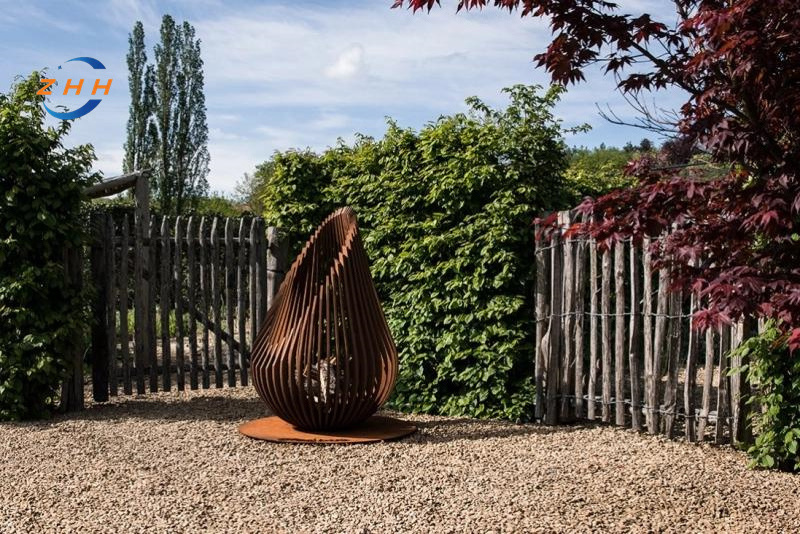 Fire Pit by Glowbus is made of Corten Steel