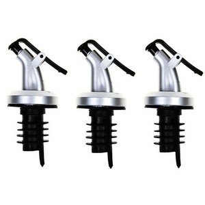 Oil Bottle Stopper Lock Plug Seal Leak-proof Food Grade Rubber Nozzle Sprayer Liquor Dispenser Wine Pourer Kitchen Bar Tool