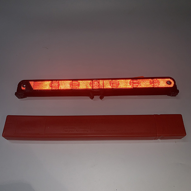 Manufacturer supplier Car Emergency Traffic Reflective Warning Triangle for all vehicles