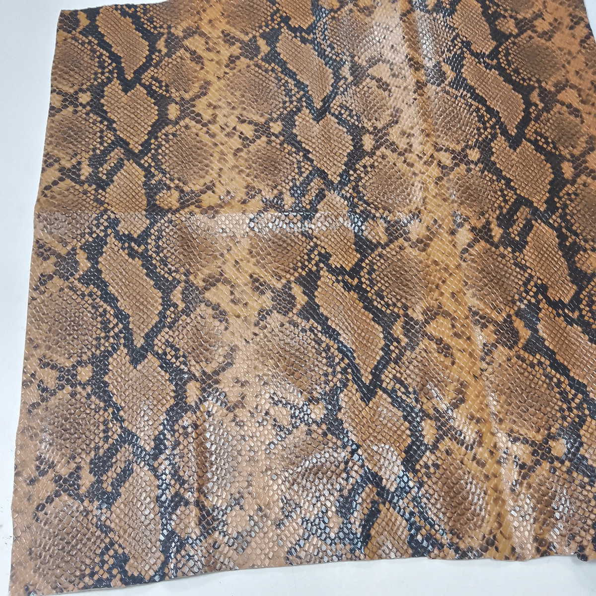 Cloth PU fabric Little stretch PU leather embossed snake pattern faux leather