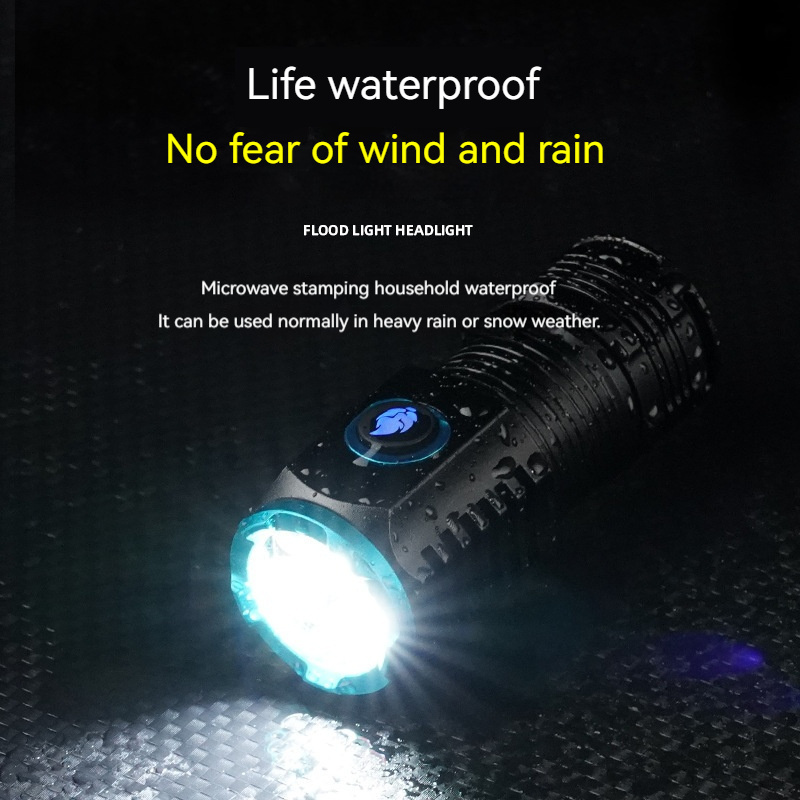 New LED flashlight USB rechargeable flashlight emergency flashlight