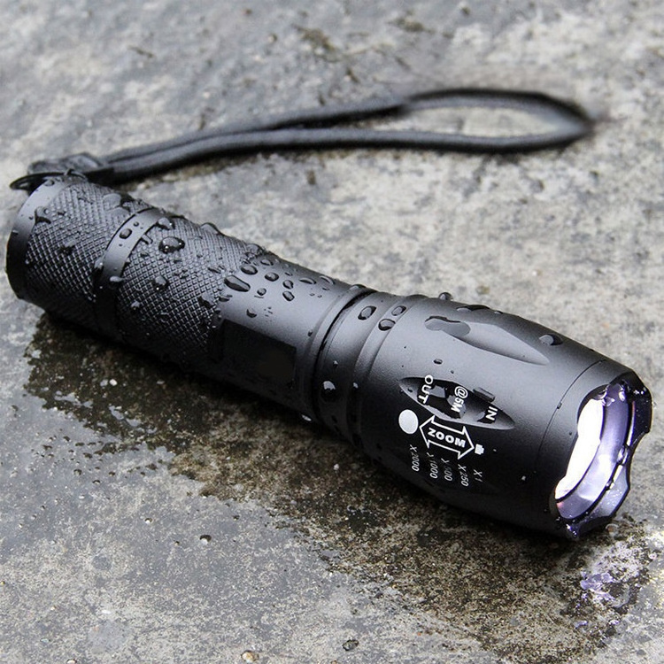 Waterproof outdoor night run riding patrol searchlight T6 telescopic zoom strong aluminum alloy LED flashlight