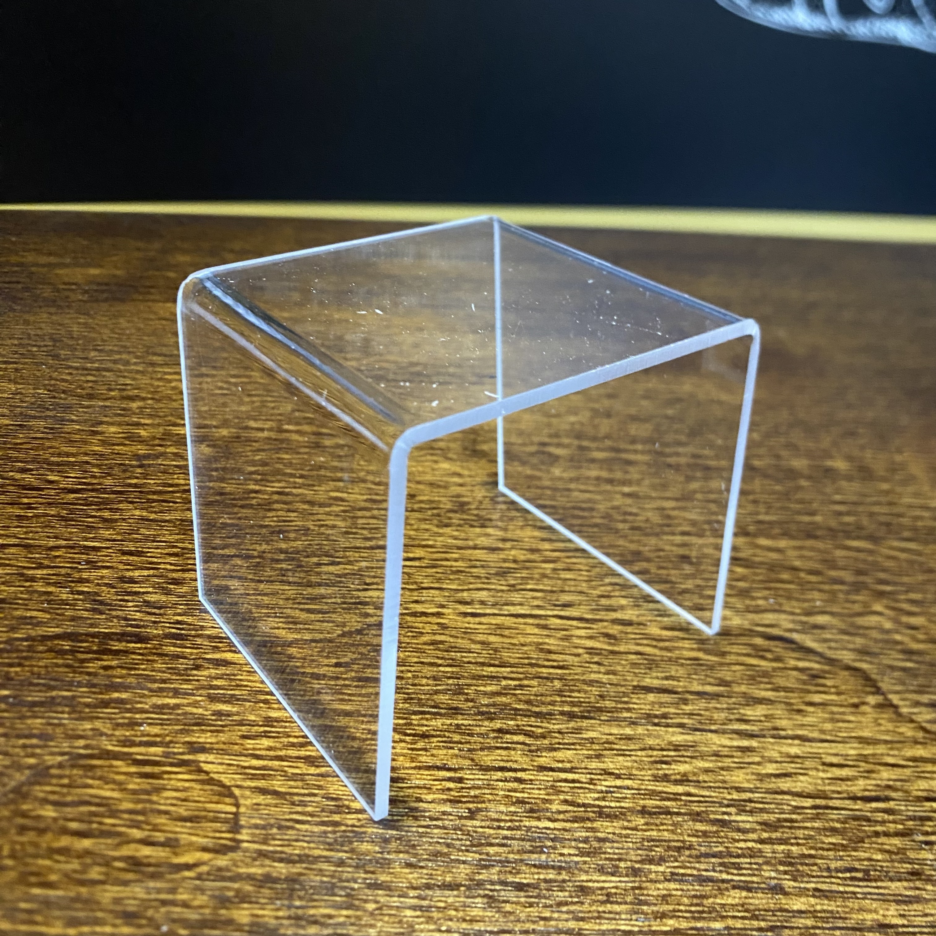 Custom Wholesale UV Printing Clear Acrylics Lidless Cube Acrylic Display Stand Storage Box