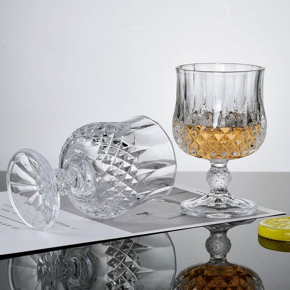 Hot selling luxury crystal delicate relief thickened whisky glass brandy goblet brandy snifters