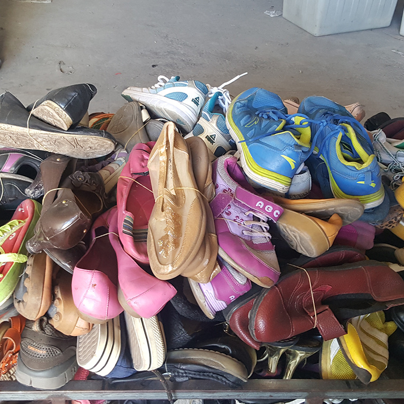 Colorful cheap bundle kids shoes used shoes second hand shoes in bale 25kg