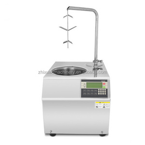 Small model portable hot chocolate dispenser 7L automatic pure chocolate melting tempering machine