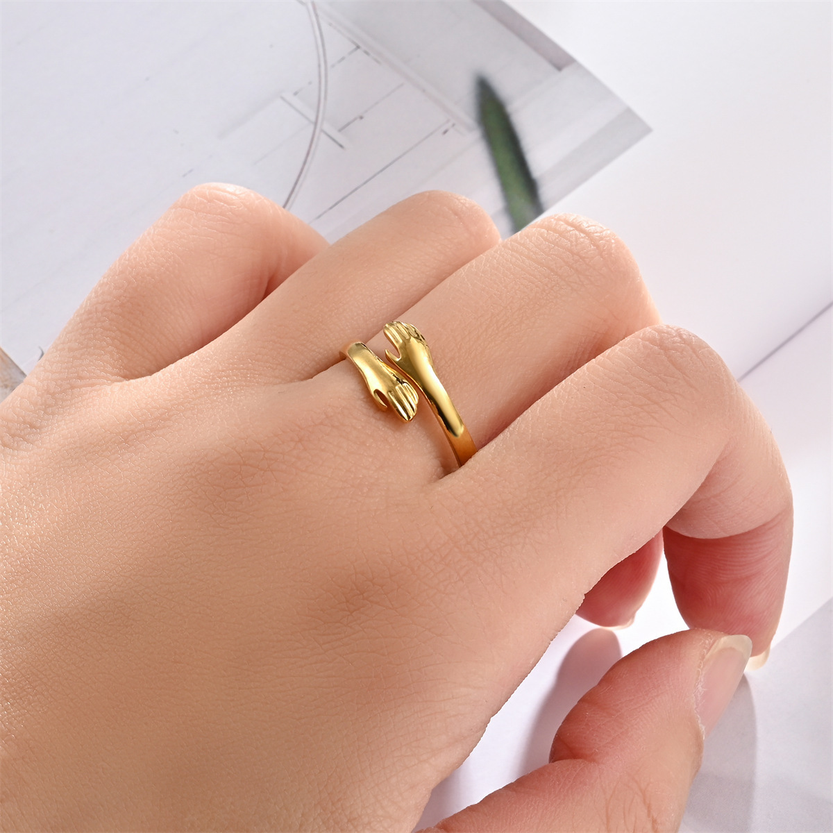 Fashion Non Tarnish Silver 18K Gold Plated Stainless Steel Women Adjustable Hand Hug Finger Rings Jewelry