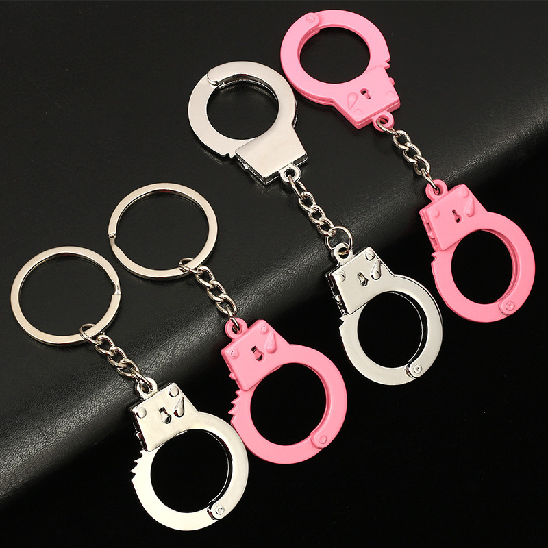 Fashion Bag Key Charms Finger Toy 3D Metal Mini Simulation Police Handcuff Keychain For Women Men