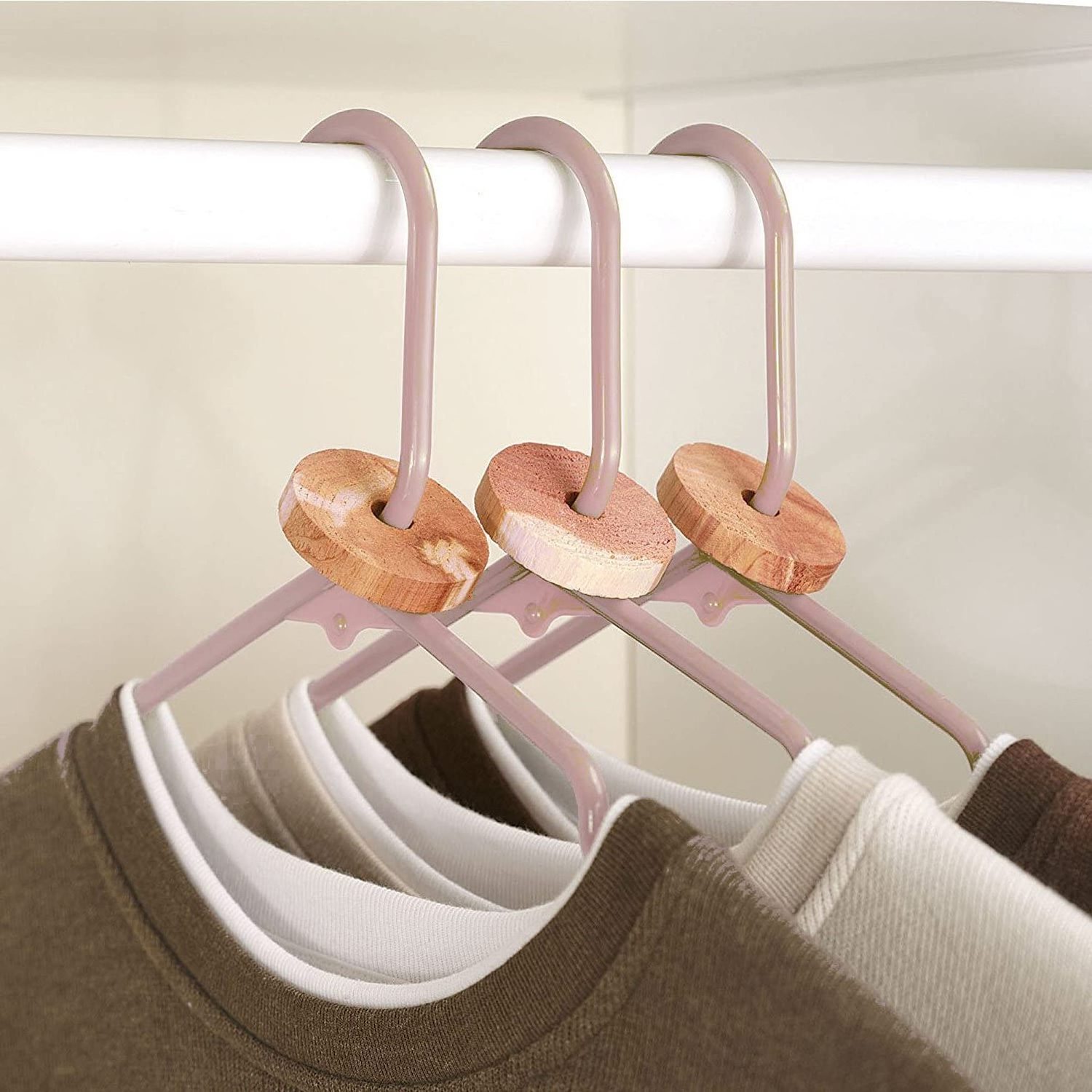 Natural Cedar Balls Hangers Clothes Protector Aromatic Cedar Blocks for Clothes Storage